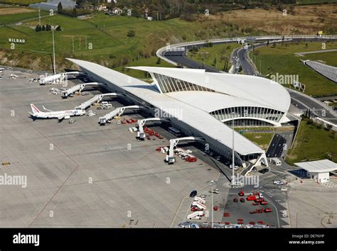 bilbao spain airport